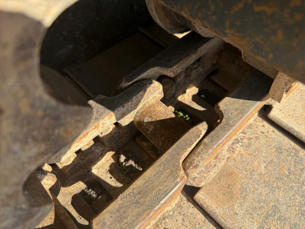 Sandvik QJ241 Crusher (ST22582)