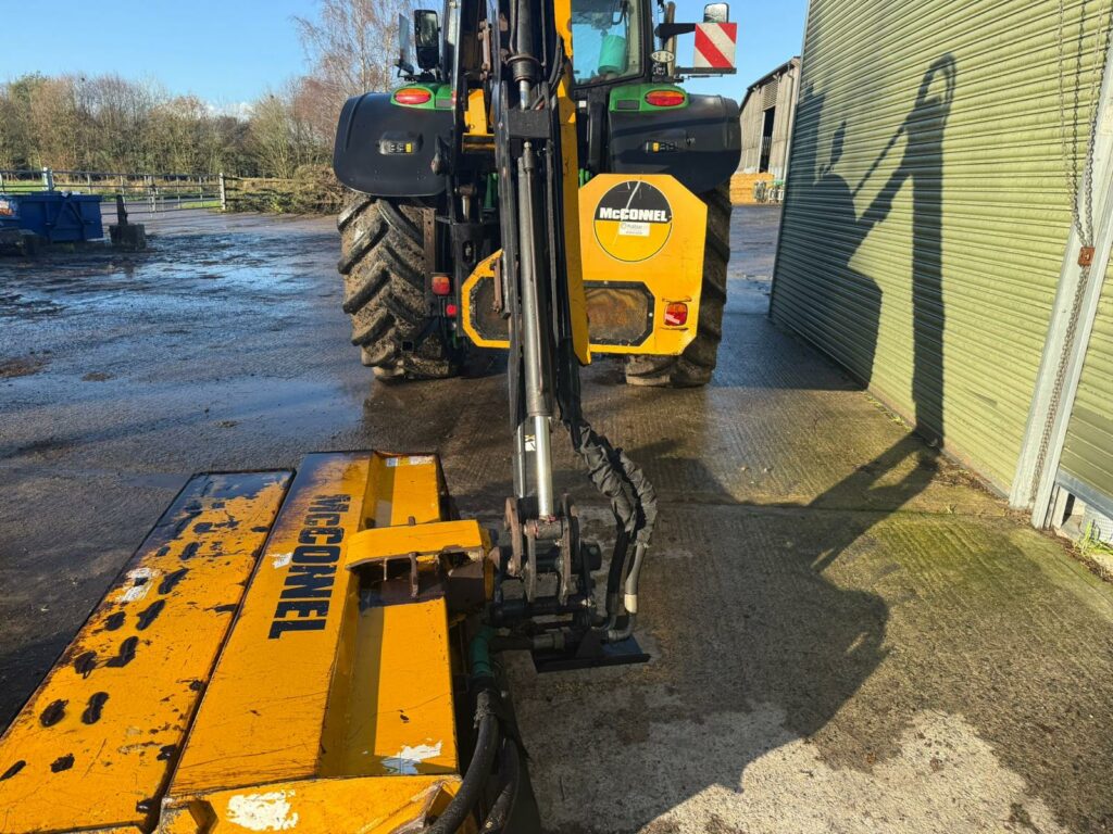 McConnel PA6565T Hedge Trimmer