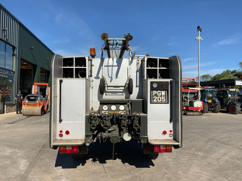Bedford Green Goddess Fire Engine (ST23480)