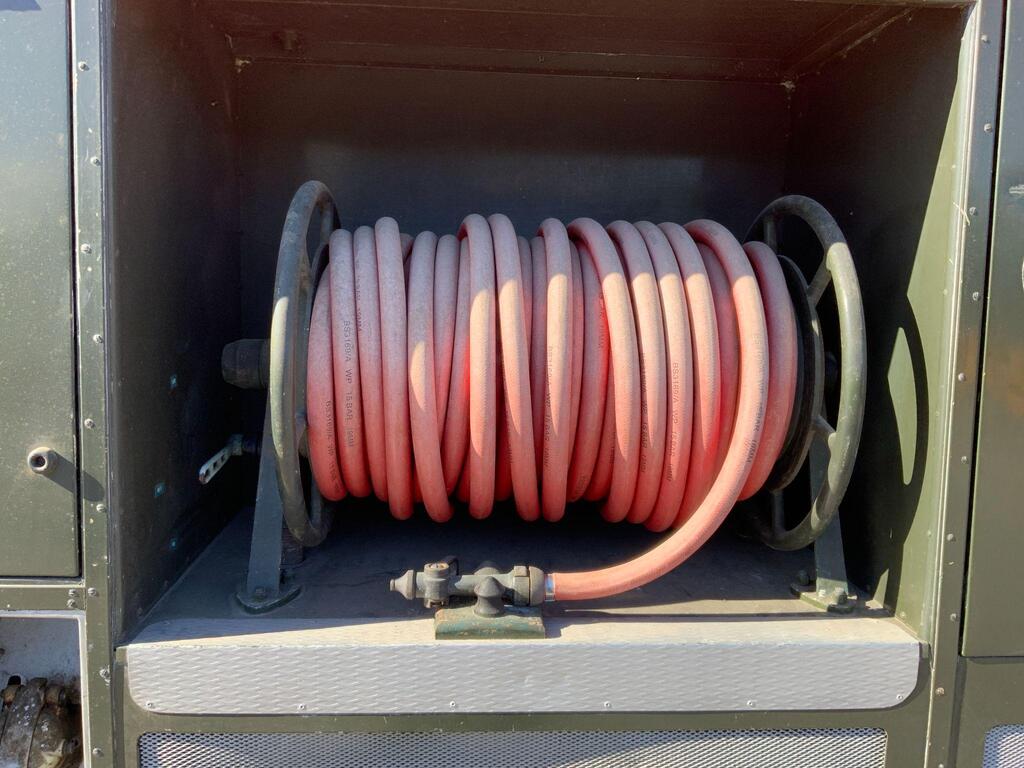 Bedford Green Goddess Fire Engine (ST23480)