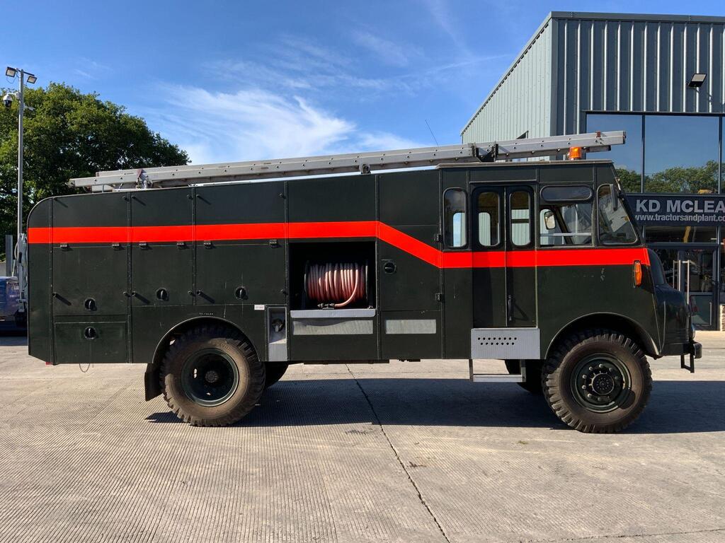 Bedford Green Goddess Fire Engine (ST23480)