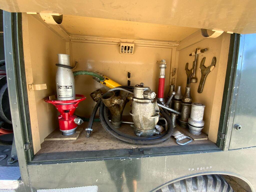 Bedford Green Goddess Fire Engine (ST23480)