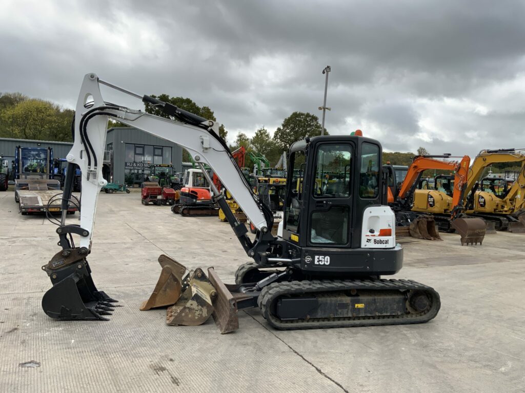 Bobcat E50 Digger (ST24969)