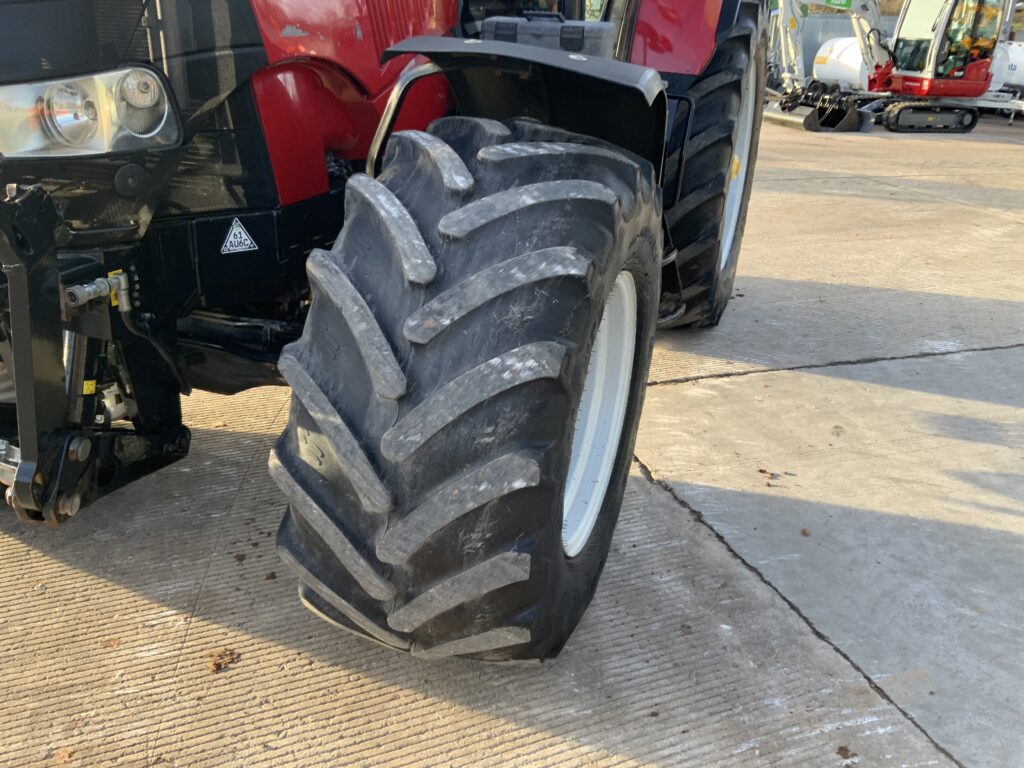 Case Puma 240 CVX Tractor (ST25359)