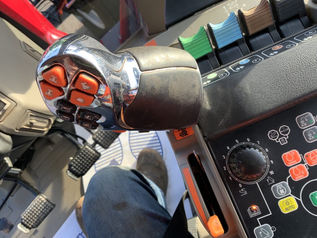 Case Puma 240 CVX Tractor (ST25359)