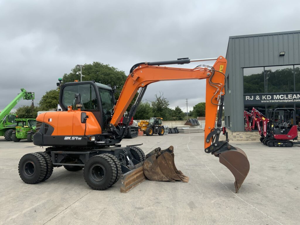 Doosan DX57 Wheeled Excavator (ST23100)