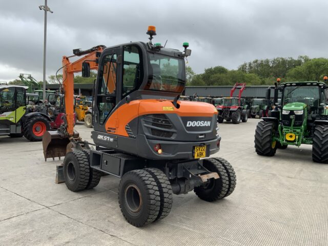 doosan-dx57-wheeled-excavator-st23100-doosan-dx57-wheeled-excavator-st23100-img-2597-2048x1536