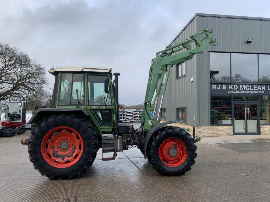 Fendt 395 GT Tool Carrier Tractor (ST25448)