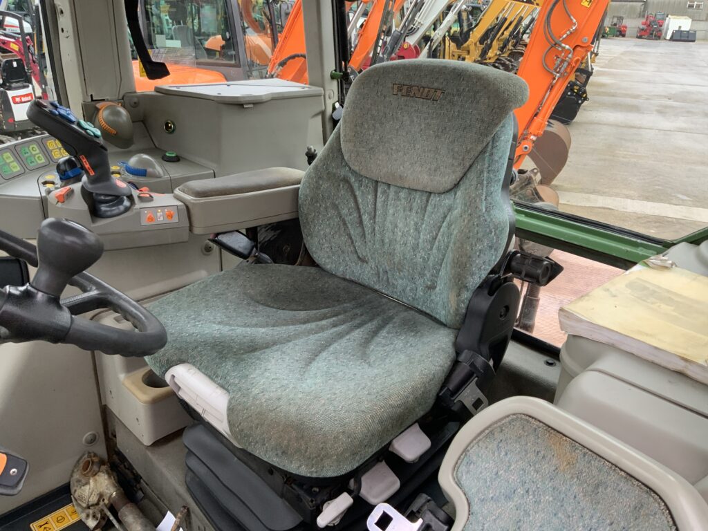 Fendt 716 Tractor (ST25458)