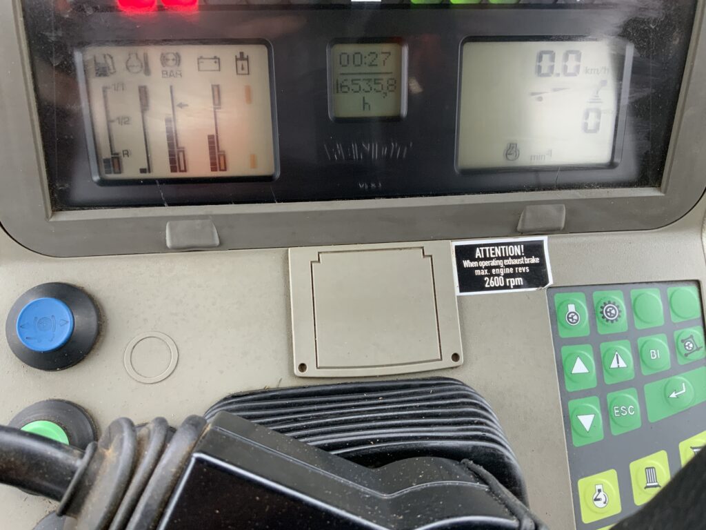 Fendt 716 Tractor (ST25458)