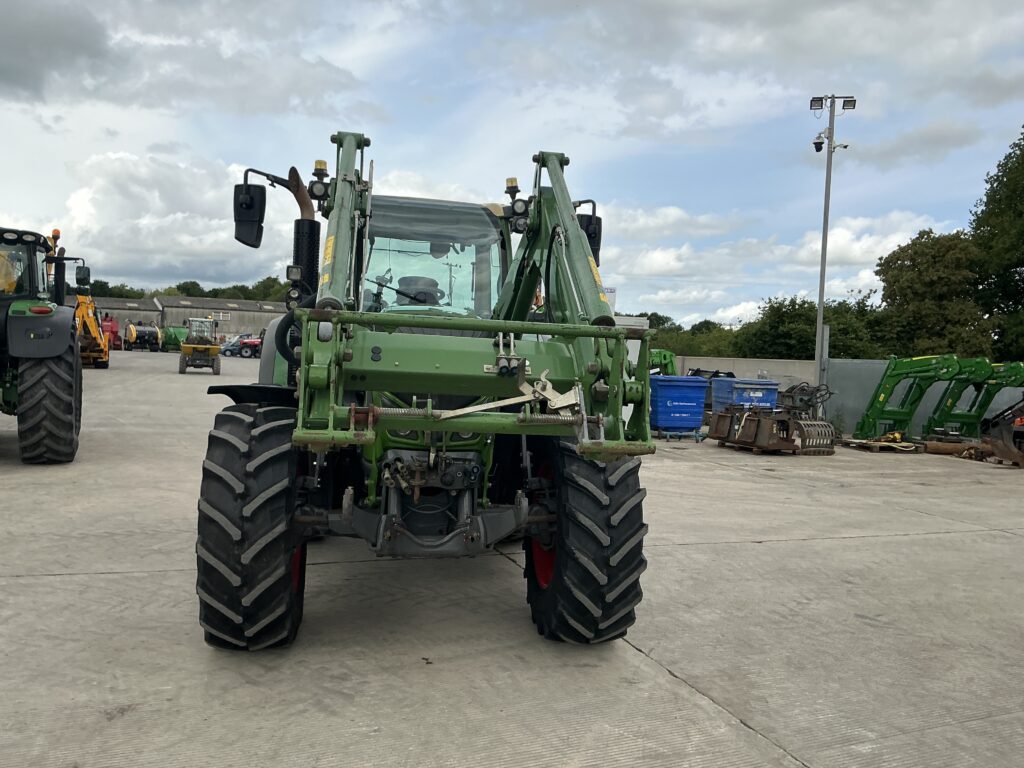 Fendt 724 Power Plus Tractor (ST23425)