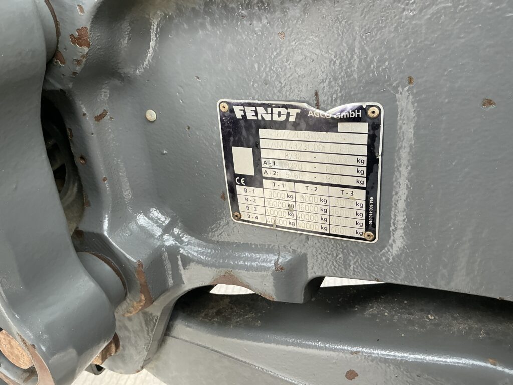 Fendt 724 Power Plus Tractor (ST23425)