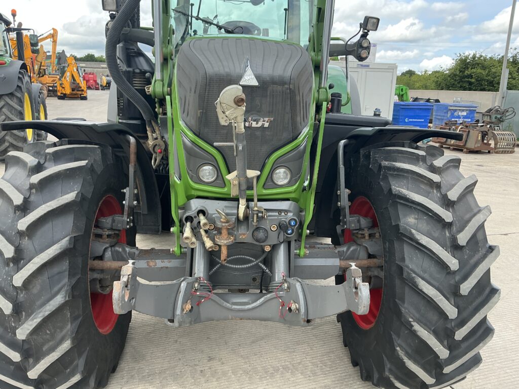 Fendt 724 Power Plus Tractor (ST23425)