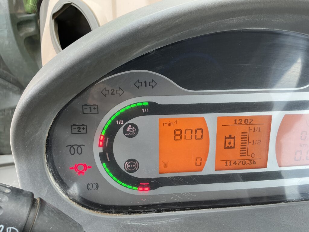 Fendt 724 Power Plus Tractor (ST23425)