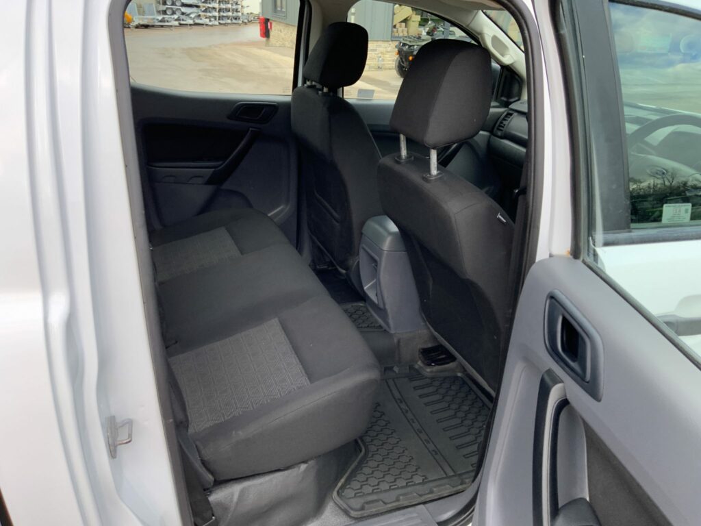 Ford Ranger 2.2 TDCi XL 4WD Euro 5 (s/s) 4dr (Eco Axle) (ST25329)