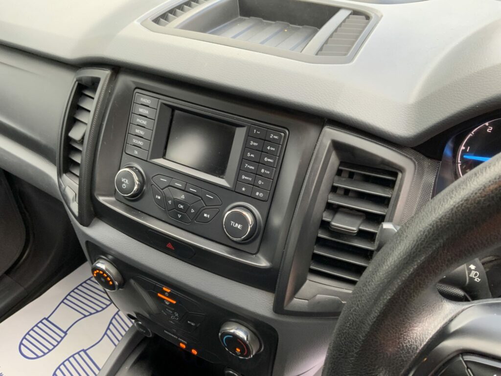 Ford Ranger 2.2 TDCi XL 4WD Euro 5 (s/s) 4dr (Eco Axle) (ST25329)