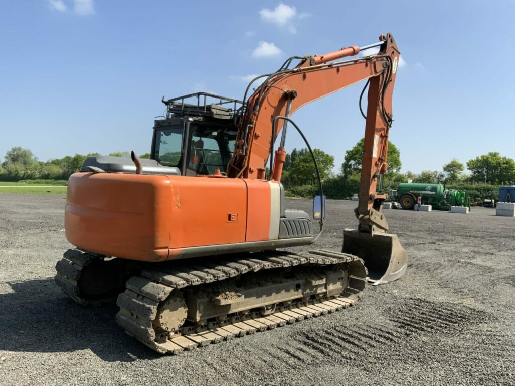 Hitachi Zaxis 130LCN-3 Digger (ST22593)