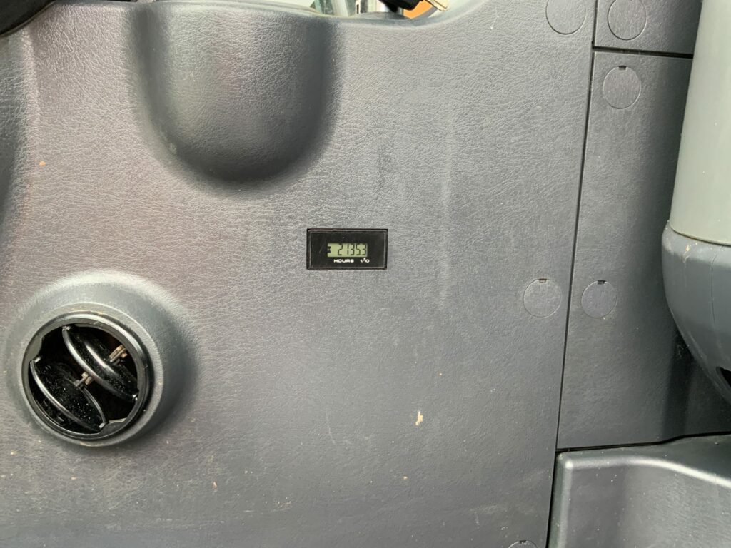 Hyundai HX130A lCR Digger (ST24831)