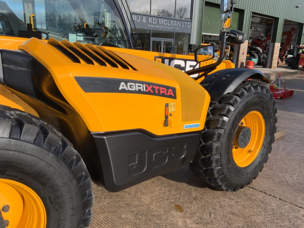 JCB 560-80 AgriXtra Telehandler (ST25579)