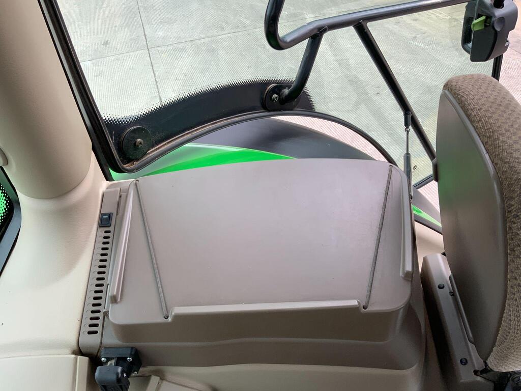 John Deere 6215R Tractor (ST23802)