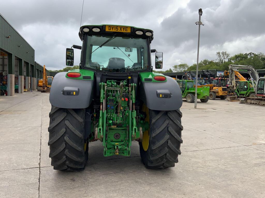 John Deere 6215R Tractor (ST23802)