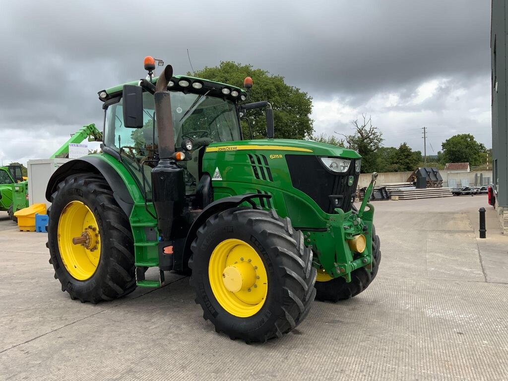 John Deere 6215R Tractor (ST23802)