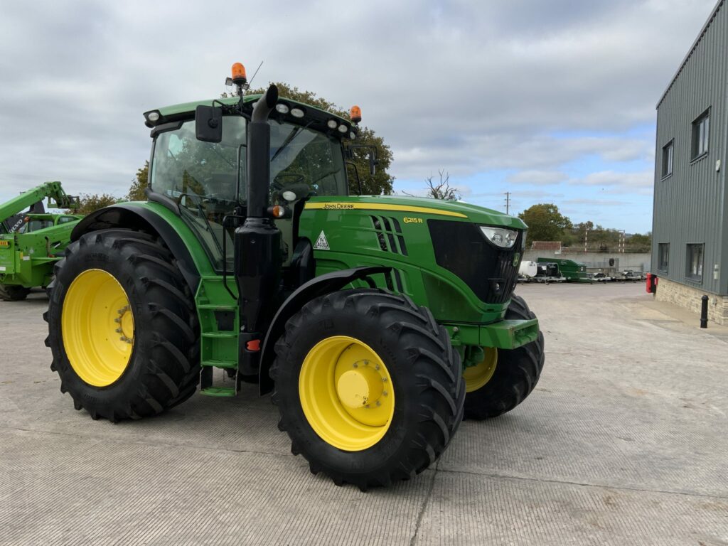 John Deere 6215R Tractor (ST24428)