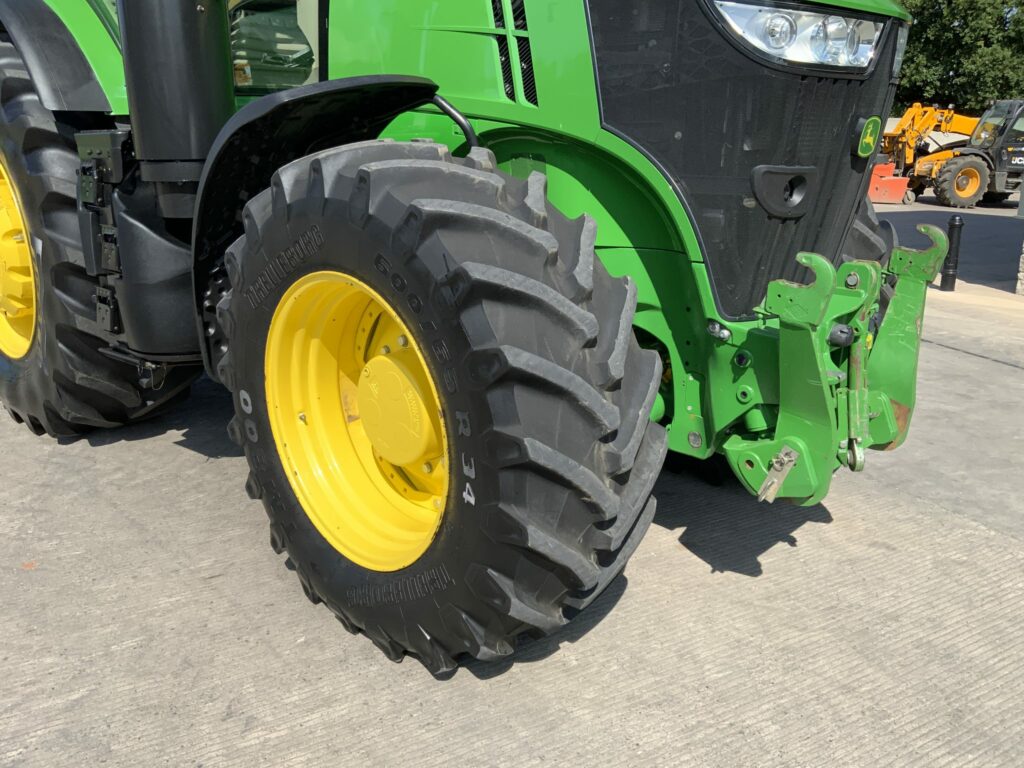 John Deere 7250R Tractor (ST23494)