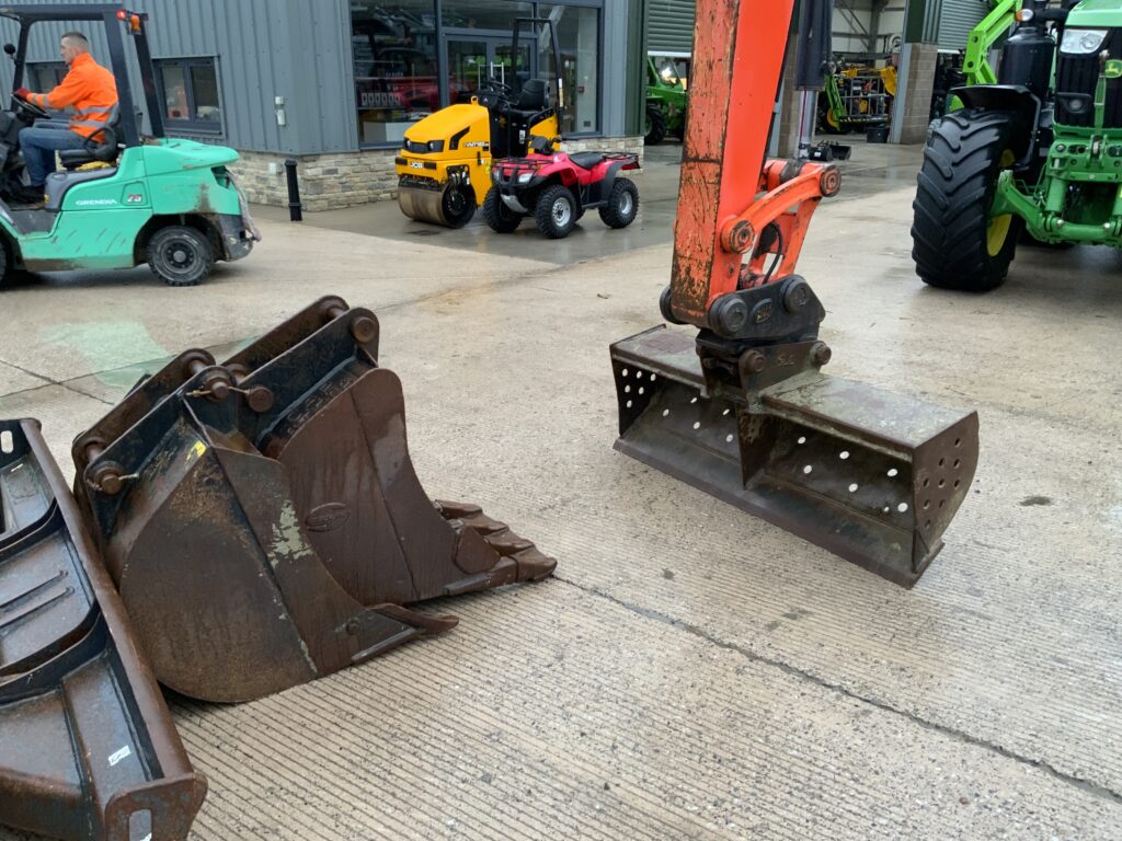 Kubota KX080-4 Digger (ST25322)