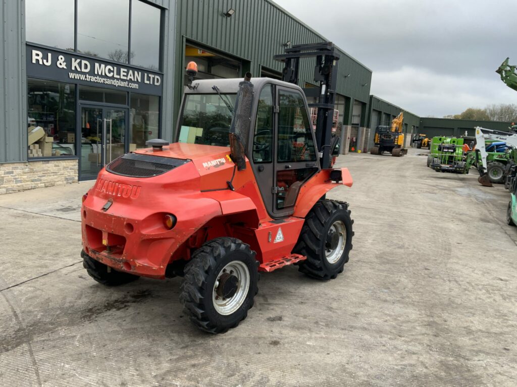 Manitou M30-4 Rough Terrain Fork Lift (ST24958)