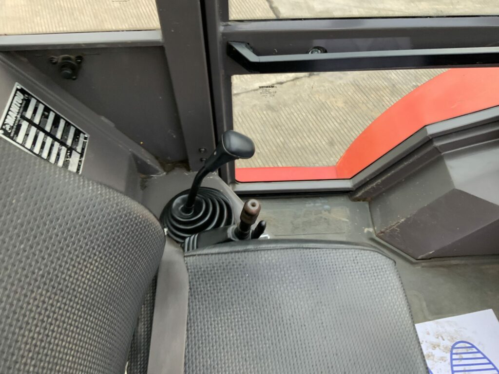 Manitou M30-4 Rough Terrain Fork Lift (ST24958)