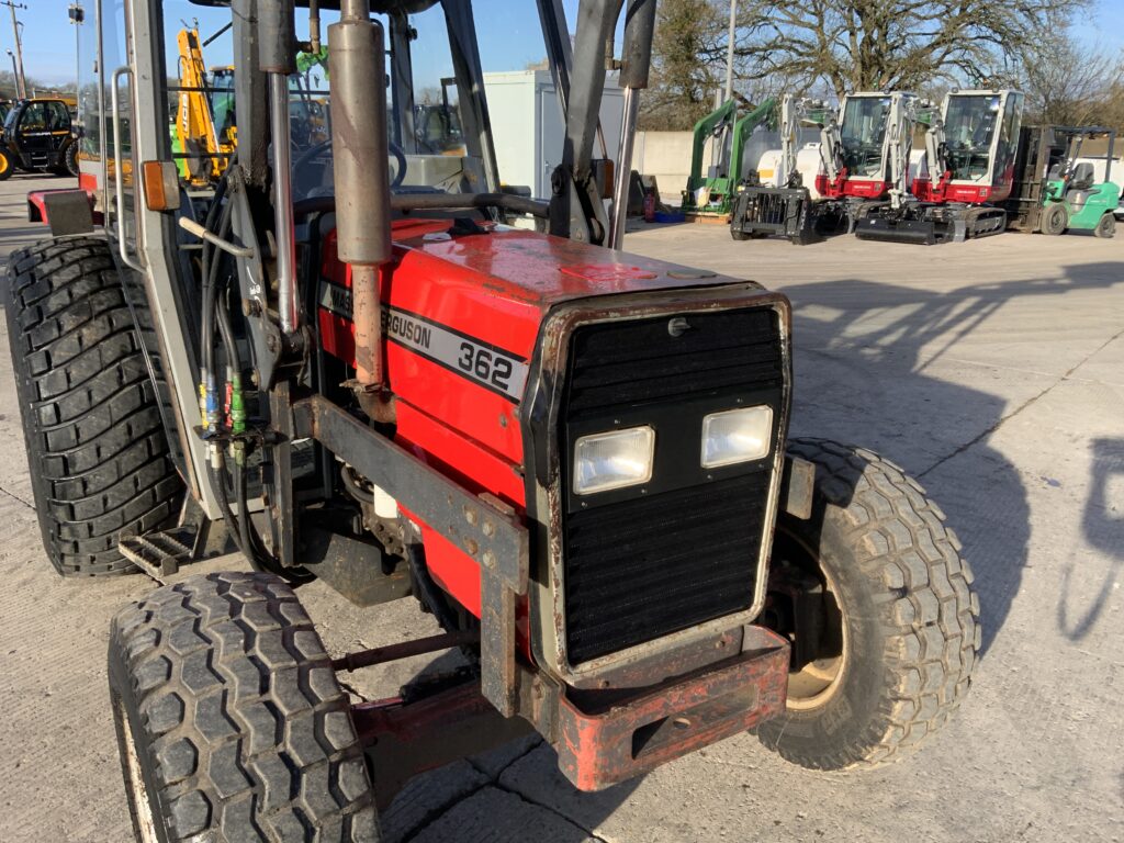 Massey Ferguson 362 Tractor (ST25333)