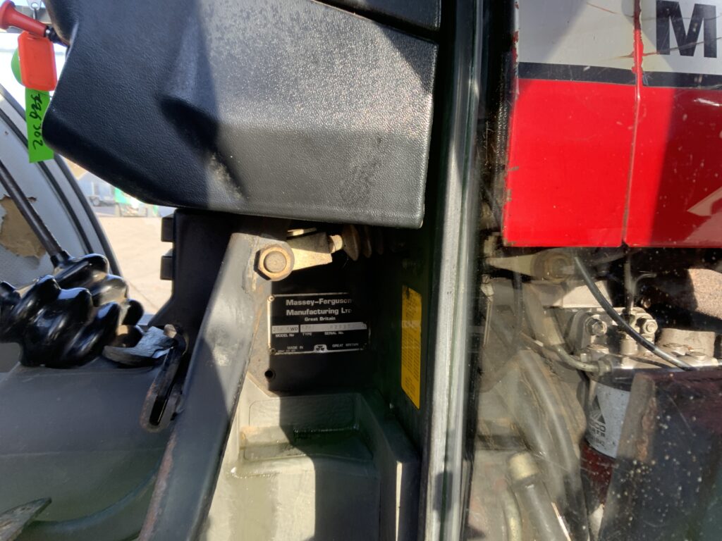 Massey Ferguson 362 Tractor (ST25333)