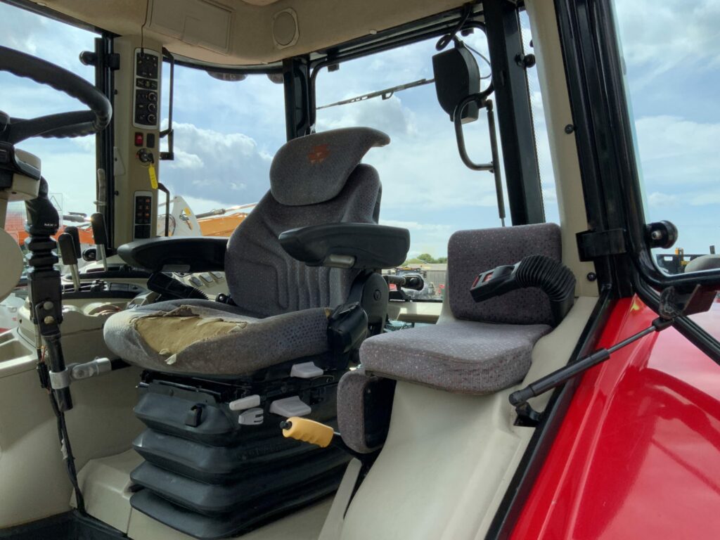 Massey Ferguson 6613 Dyna 4 (ST23798)