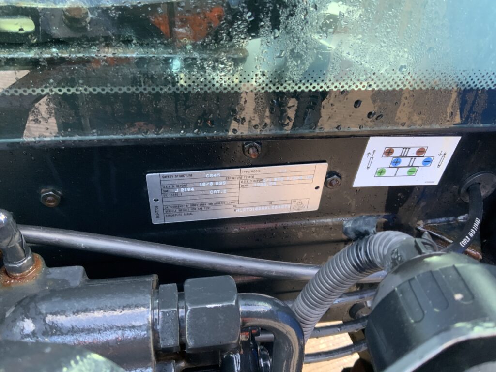 New Holland T5.105 Super Steer Tractor (ST25689)