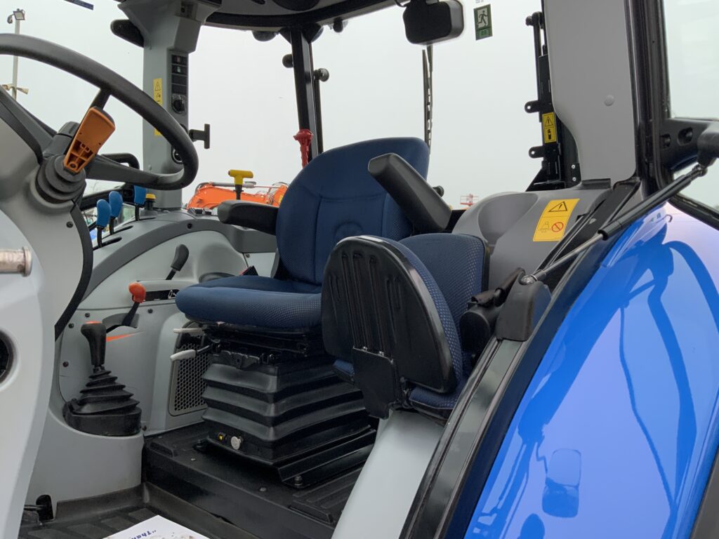 New Holland T5.105 Tractor (ST25453)