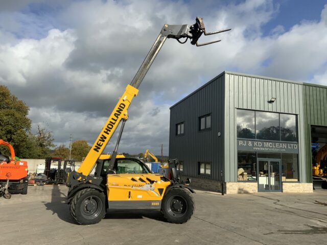 new-holland-th6-28-telehandler-st24886-img-3188-2048x1536