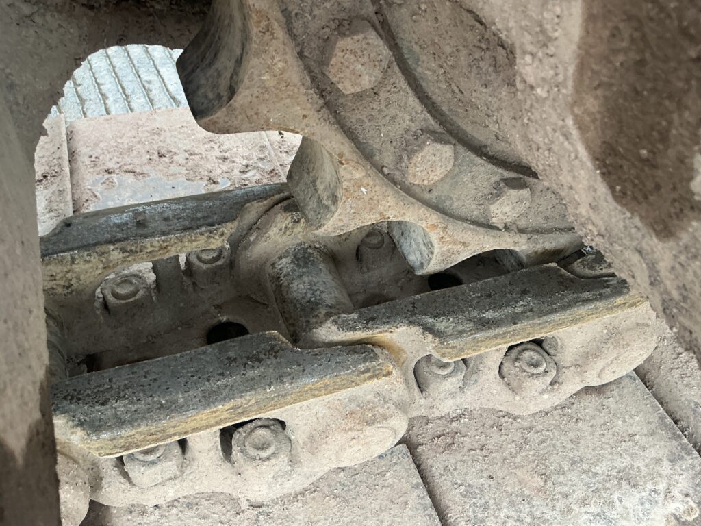 PC210 LC-10 Plus Digger