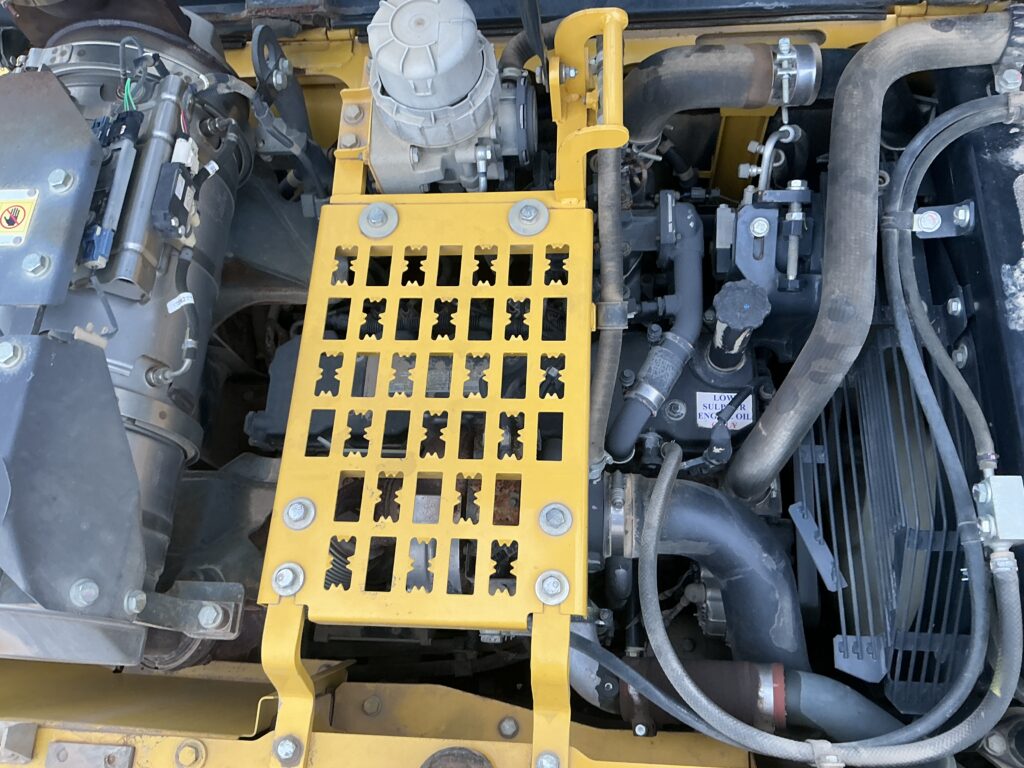 PC210 LC-10 Plus Digger