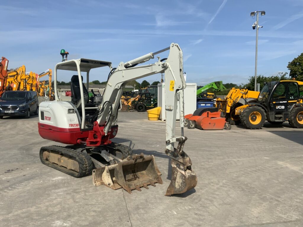 Takeuchi TB230 Digger (ST23665)