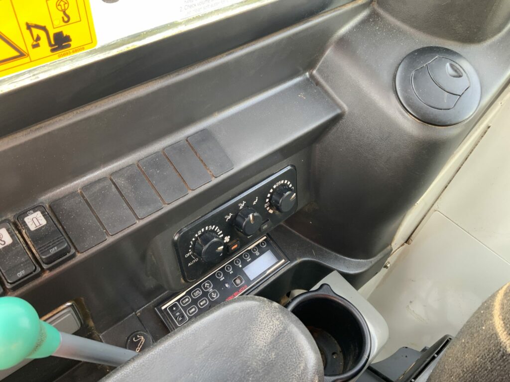 Takeuchi TB290 Digger (ST25372)