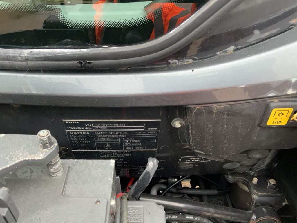 Valtra N174 Direct Unlimited Tractor (ST25339)