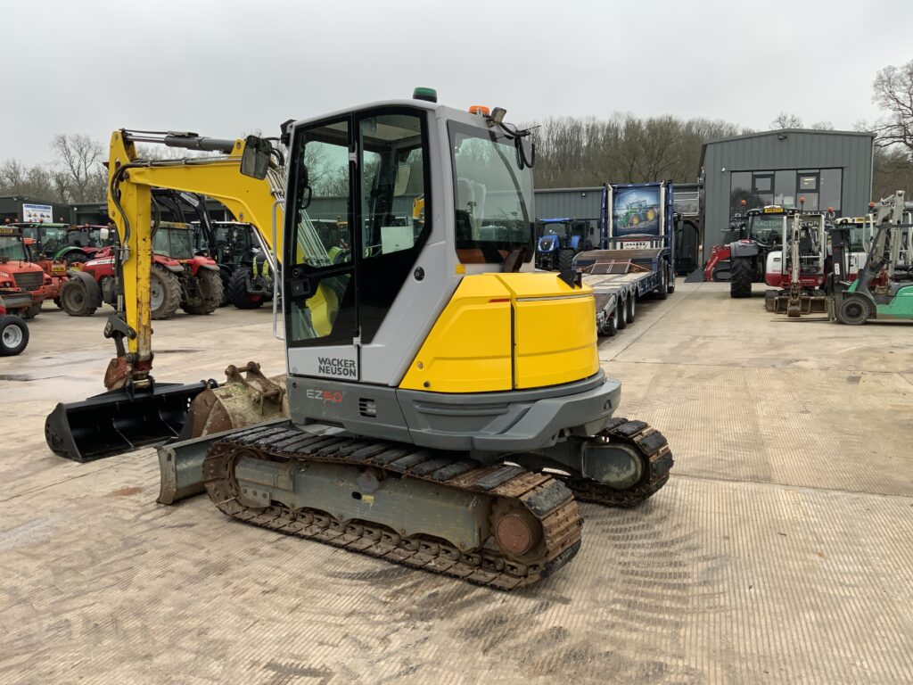 Wacker Neuson ET50 Digger  (ST24171)