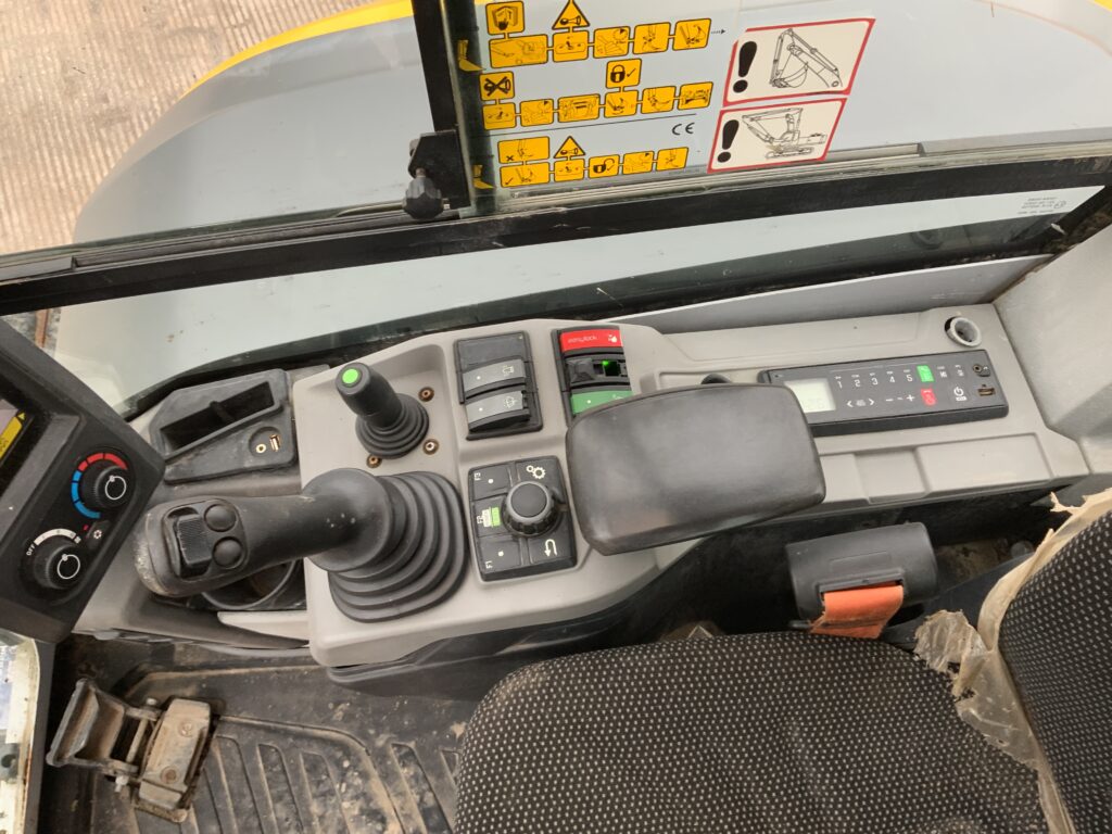 Wacker Neuson ET50 Digger  (ST24171)