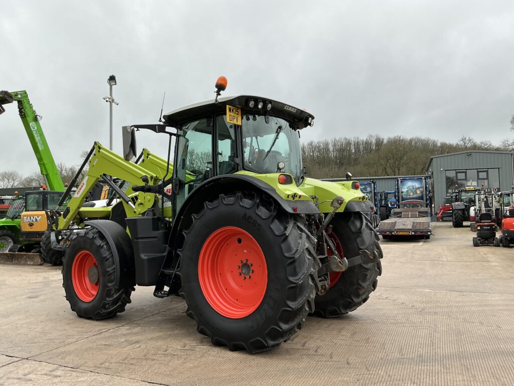 Claas 620 Arion Tractor (ST25431)
