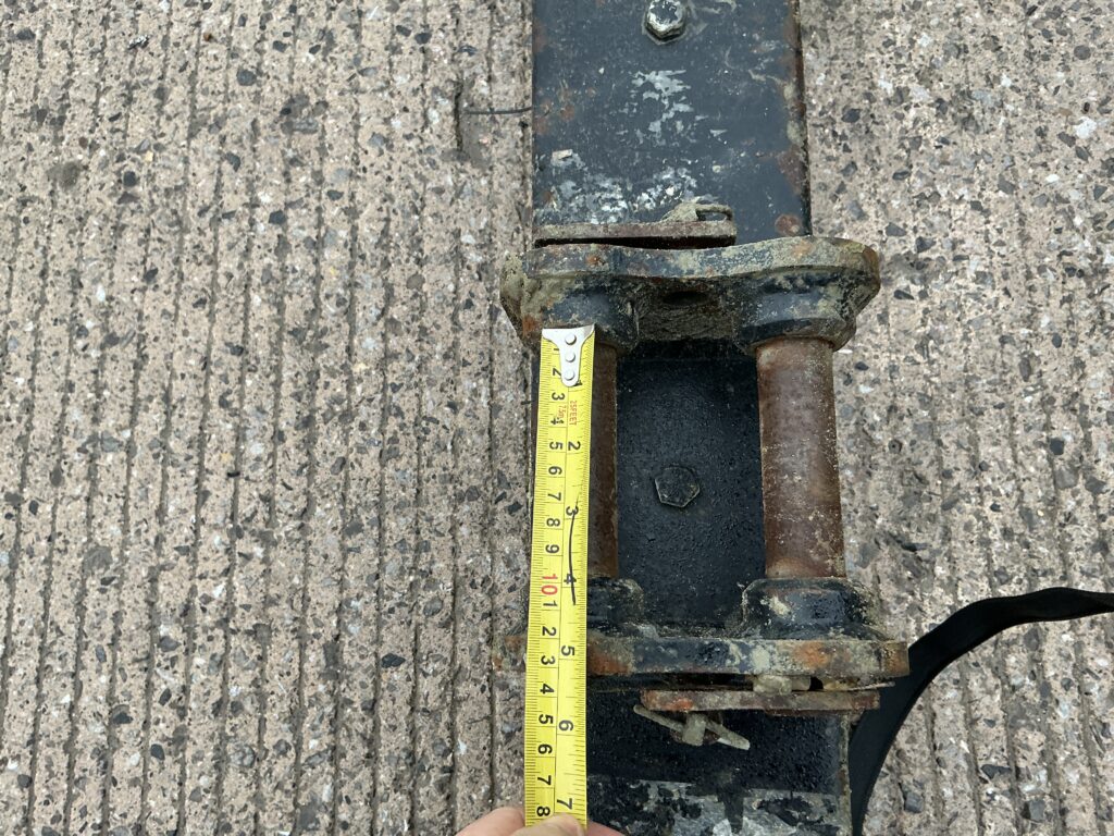 DigBits 4ft Brush Suites 1.6tonne Excavator