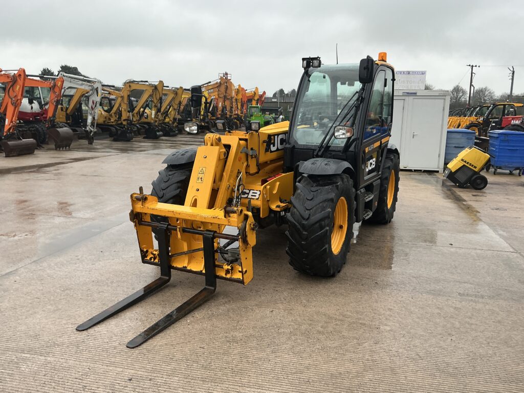 JCB 532-70 Agri Telehandler (ST25501)