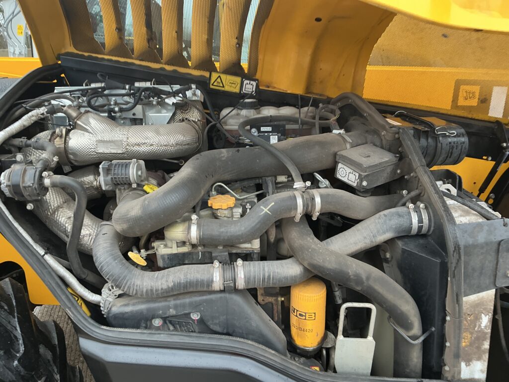 JCB 532-70 Agri Telehandler (ST25501)