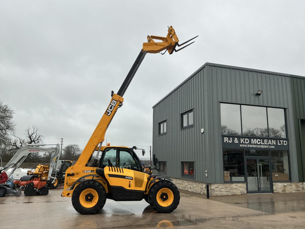 JCB 532-70 Agri Telehandler (ST25501)