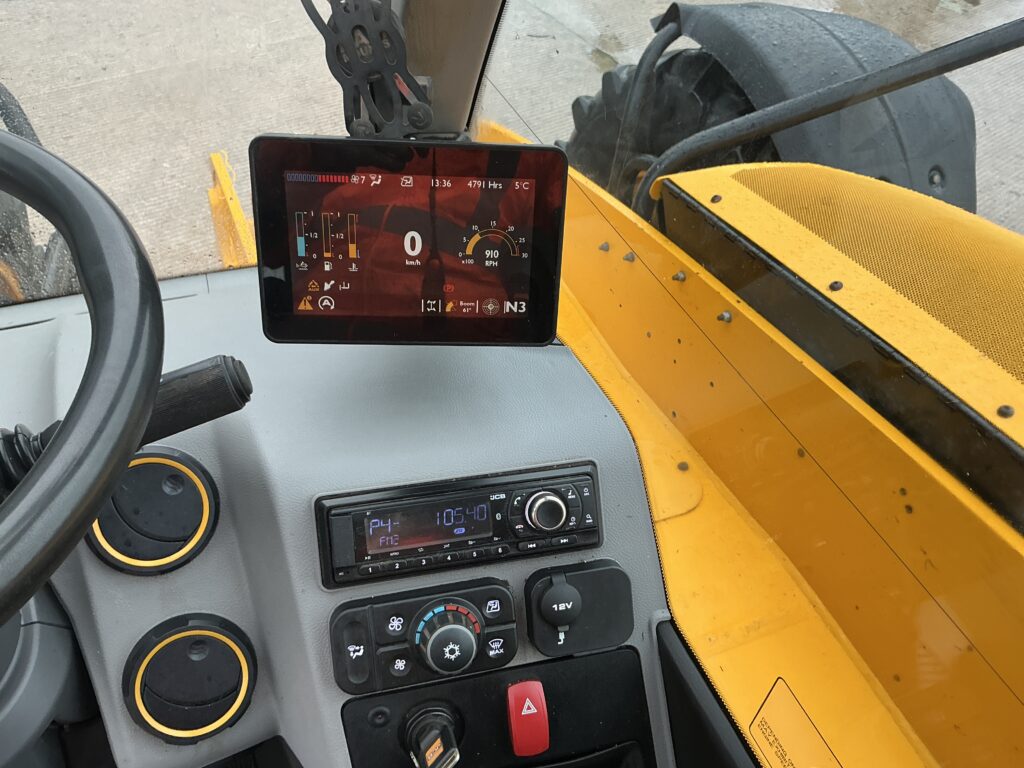 JCB 532-70 Agri Telehandler (ST25501)